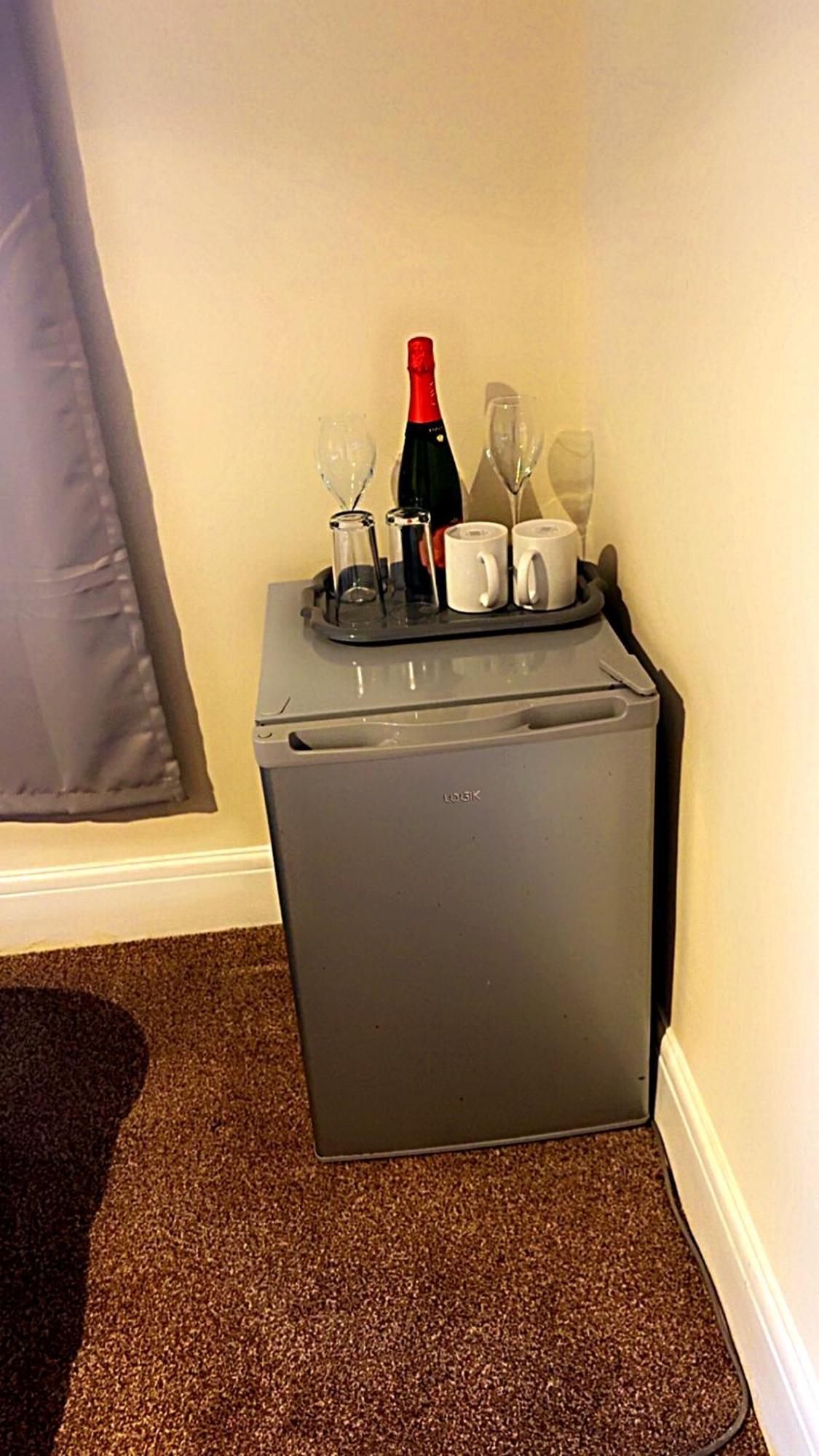 Guest Retreat * Gravesend